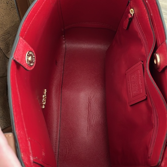 Coach Horse & Carriage Tote with Dot Print (Dimensions in photos) - Picture 3 of 7